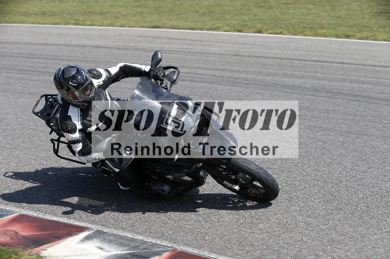 /45 10.08.2025 Plüss Moto Sport ADR/Freies Fahren/565